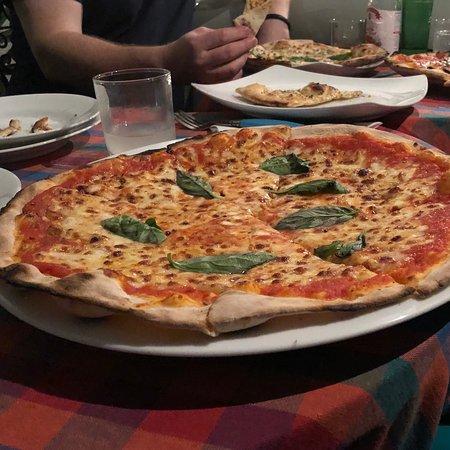 Giovanni's Presto Pizza